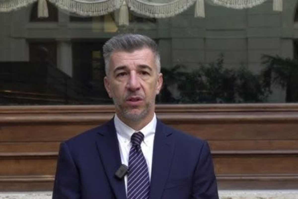 Un intervento di Gino Cecchettin nelle sale del Parlamento