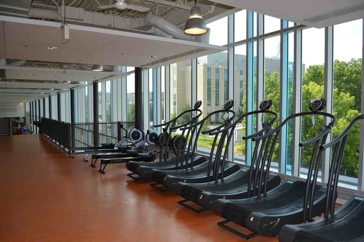 Perdere peso tapis roulant quanti km fare al giorno